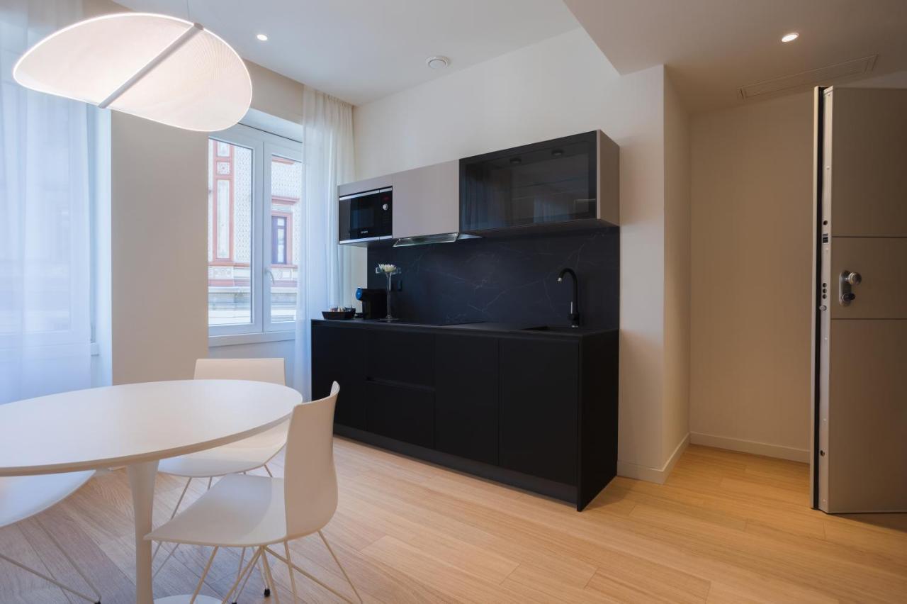 Sant'Ambrogio Apartments, Reception H24 米兰 外观 照片