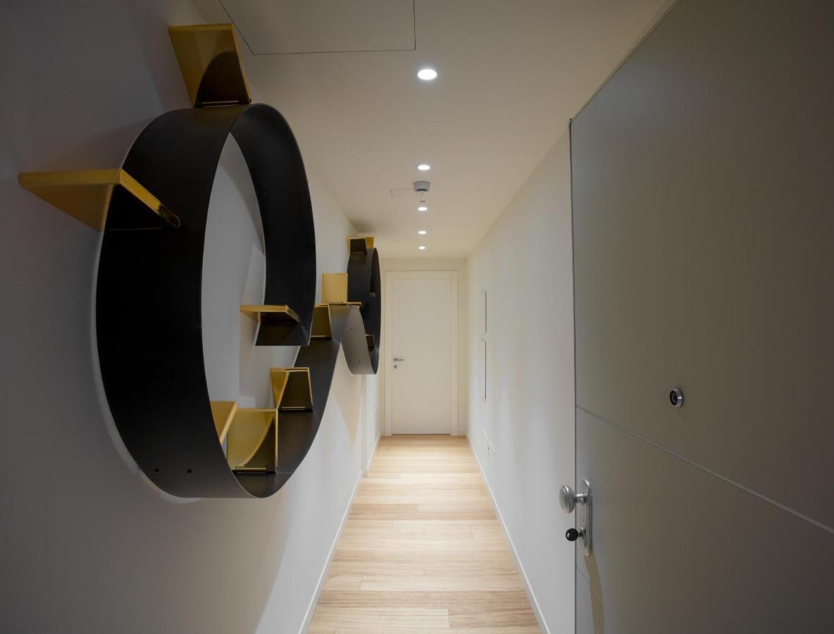 Sant'Ambrogio Apartments, Reception H24 米兰 外观 照片