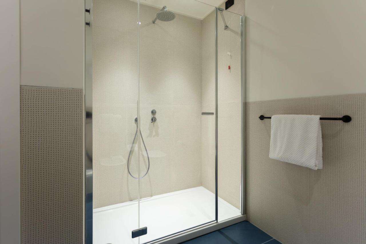 Sant'Ambrogio Apartments, Reception H24 米兰 外观 照片